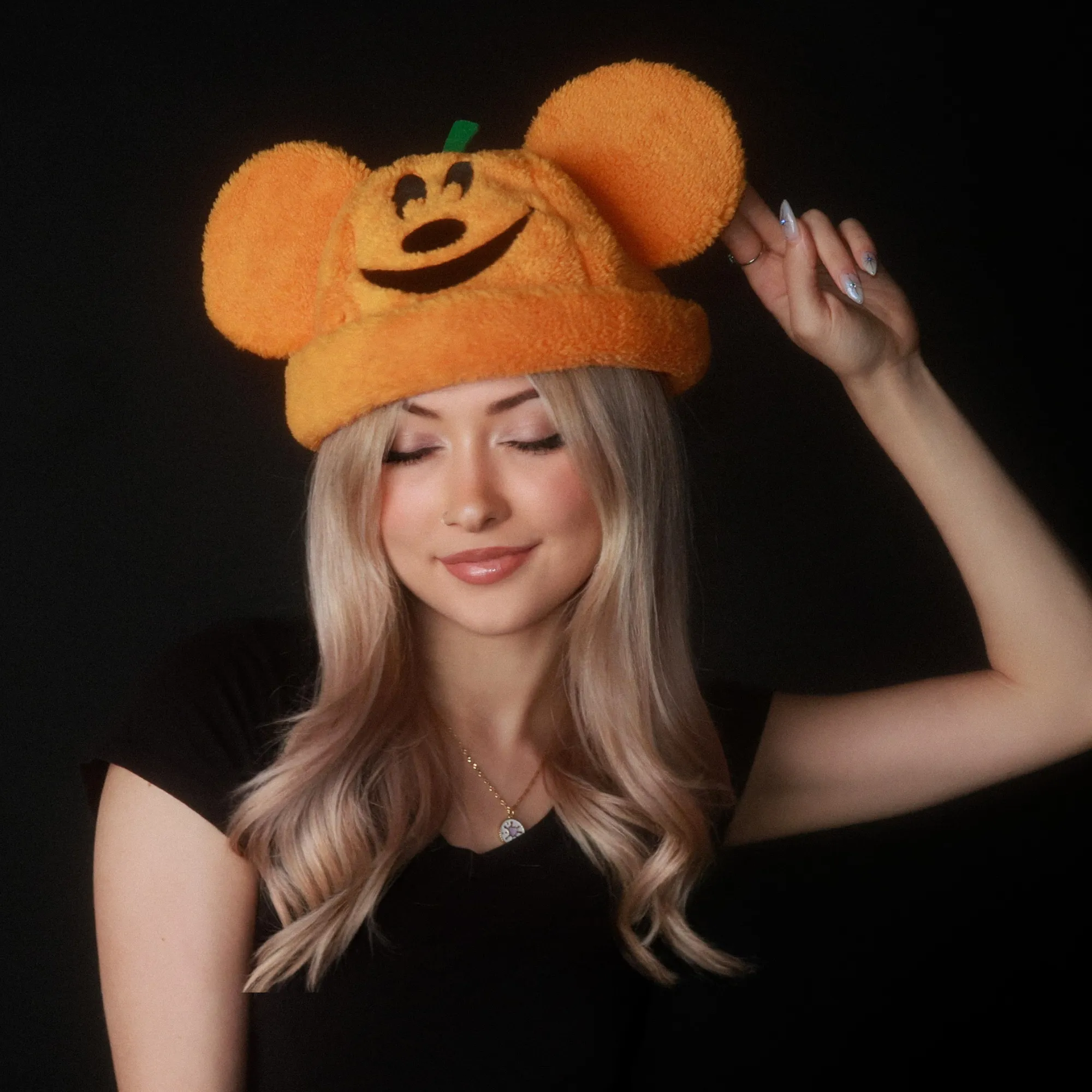 Sherpa Mickey Pumpkin Beanie